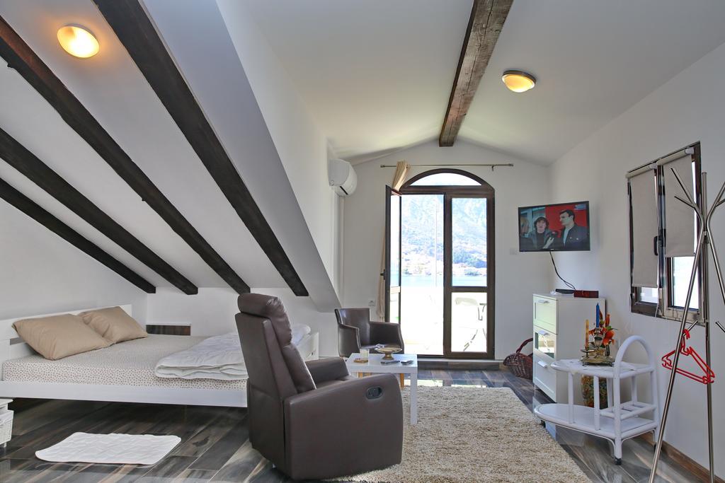 Apartment Jovana Kotor